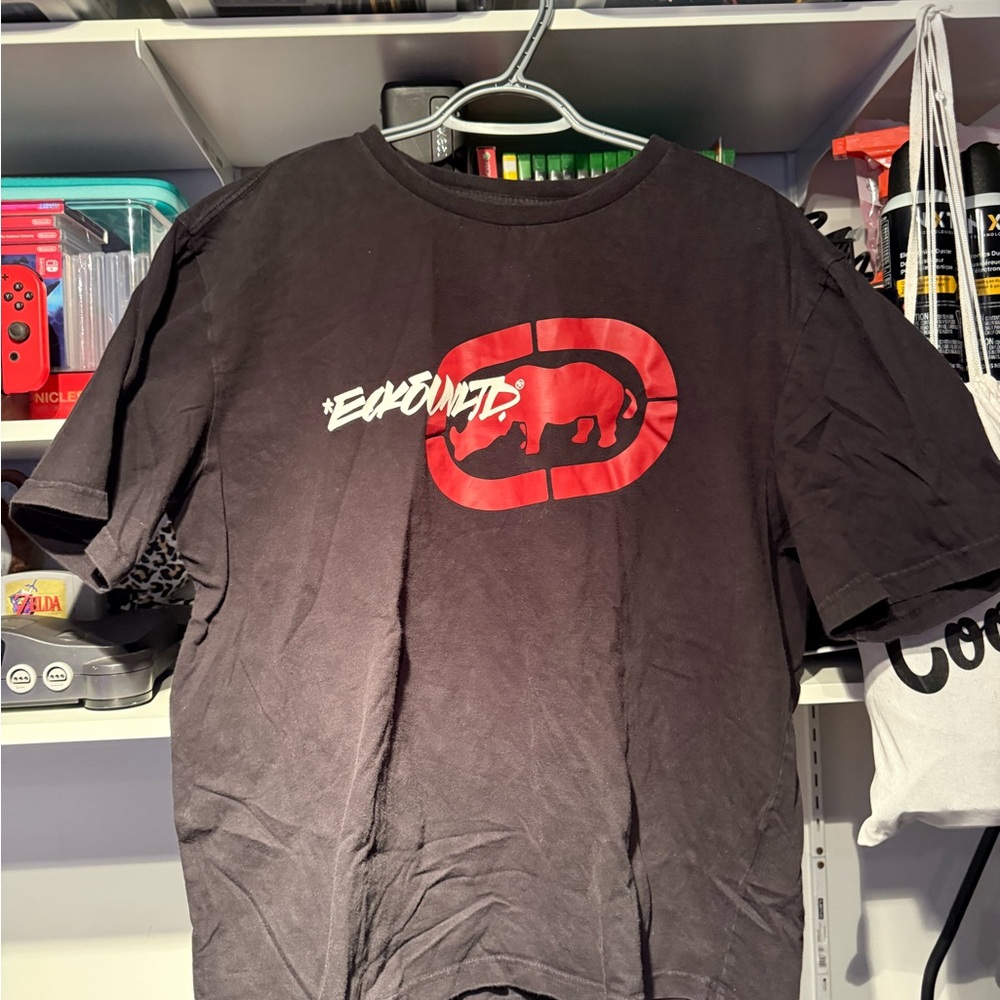 Ecko Unltd Black T-Shirt with Red Graphic